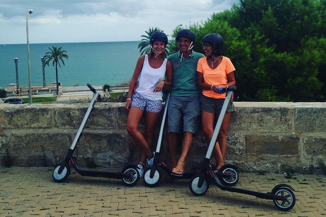1 Hour Electric Scooter Tour in Palma - Museu de Mallorca and the Parque del Mar Move