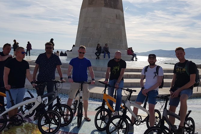 3 Hours E-Bike Tour in Palma - Sa Llotja and Es Baluard: Where Trade Meets Art Views