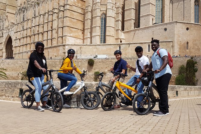 3 Hours E-Bike Tour in Palma - Bellver Castle: The Panoramic Climb That Makes the Tour Click