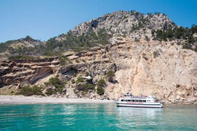 Alcudia: Boat Trip to Coll Baix - Boarding at Alcúdia Sea Trips: Meeting Point and Pickup Reality
