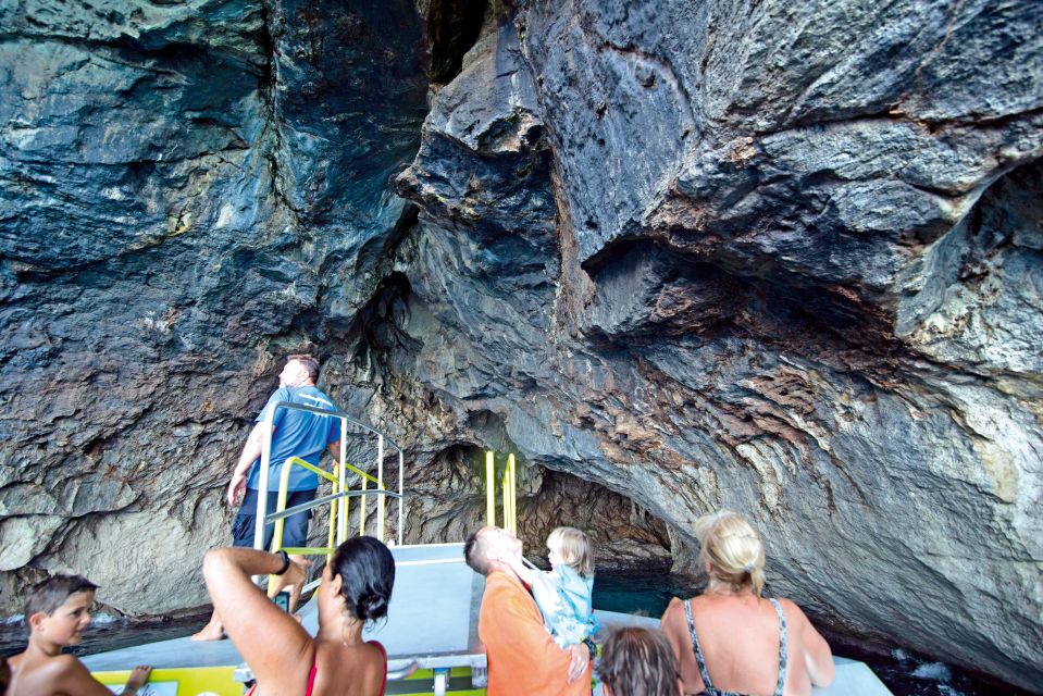 Alcudia: Caves & Coastline Boat Trip w/ Snorkelling - Alcúdia Bay Speedboat: Why This 3.5-Hour Trip Works