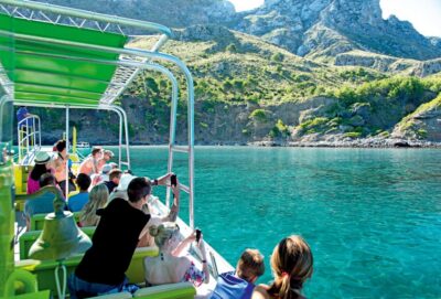 Alcudia: Caves & Coastline Boat Trip w/ Snorkelling - Snorkelling Kit Included: How to Get More From Your Swim Stops