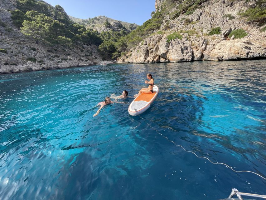 Alcudia: Sailing Yacht Excursion with Wine & Tapas - Why This Alcúdia Sailing Yacht Trip Works for First-Timers
