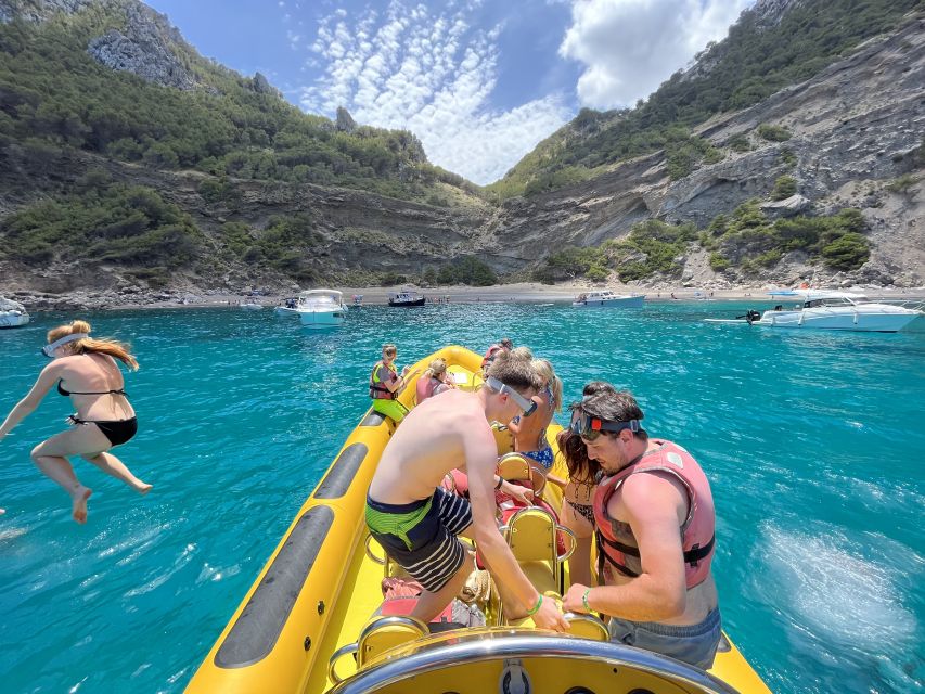 Alcudia: Speedboat Tour of Northern Mallorca & Hotel Pickup - Onboard vibe: guides, gear, and the speed factor