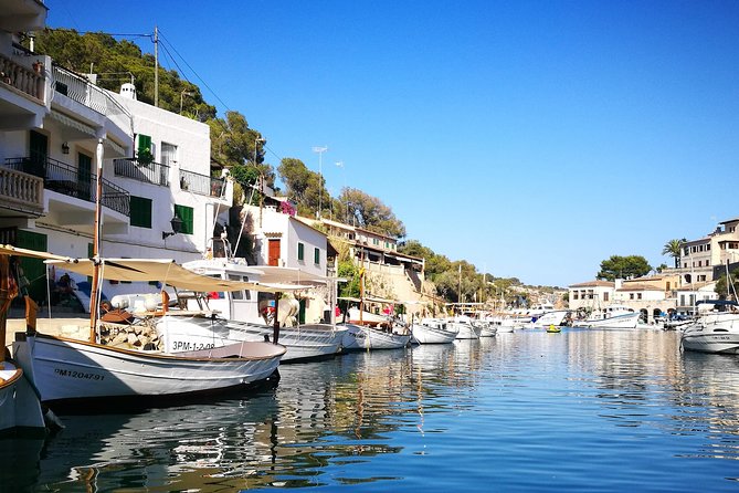 Boat tour from Cala Figuera to Caló del Moro and S´Almonia - Cala Figuera to Es Pontàs: the best way to see this stretch fast