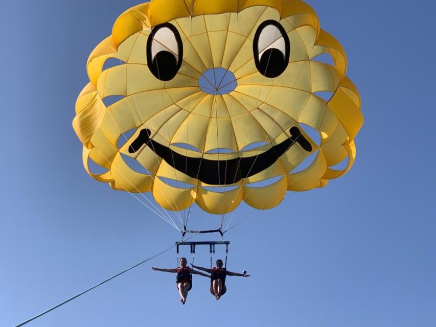Cala Bona: Parasailing Experience - Getting Lifted: How the Speedboat Ride Becomes the Flight