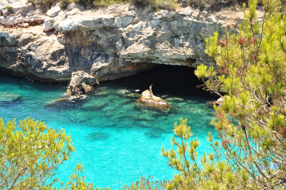 Cala des Moro/S'Almunia: Snorkel and SUP Tour - Caló des Moro: Iconic Water Time Without the Planning Headache