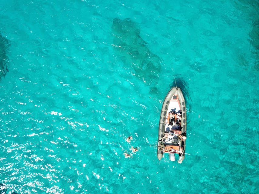 Cala Ratjada: SUP SAFARI TOUR 2H - From the shop to your first paddle strokes