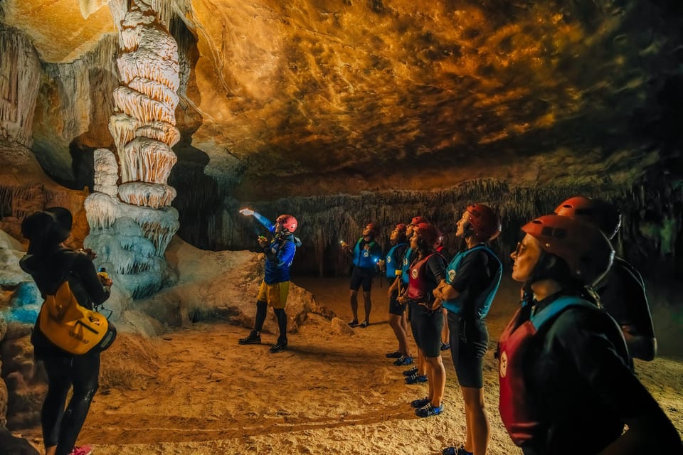 Cala Varques: Guided Sea Caves Kayak & Snorkeling Expedition - Estany d’en Mas: the warm-up paddle that sets the tone