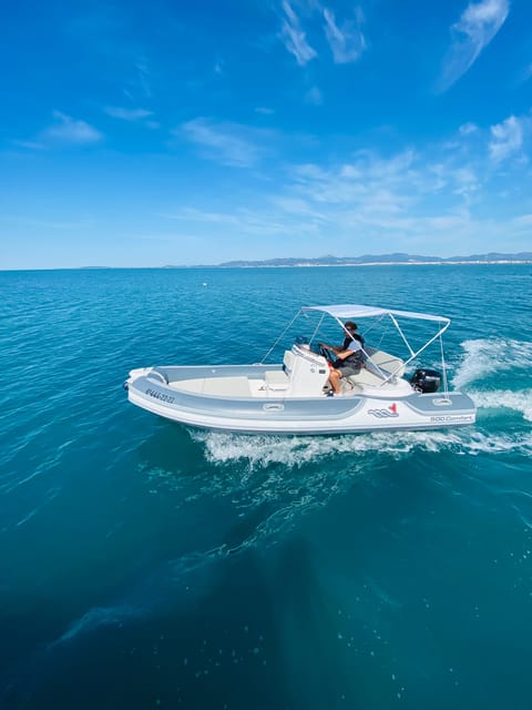El Arenal: Private Mallorca Boat Rental (No License Needed) - What to bring for a smooth, sunny day