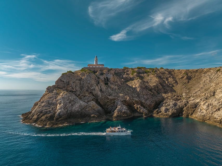 Excursión en barco por la tarde con bebidas y snacks - The Vellmari Experience: What the 3-Hour Cruise Feels Like