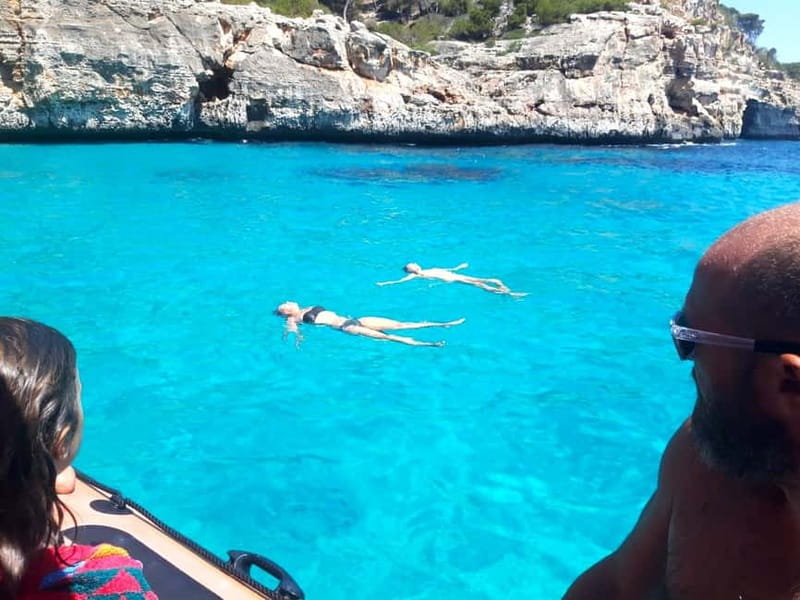 From Cala Figuera: Boat Tour to Cala Marmols & Caló de Moro - Cala Llombards and the cave connection (sa Cova des Fum)