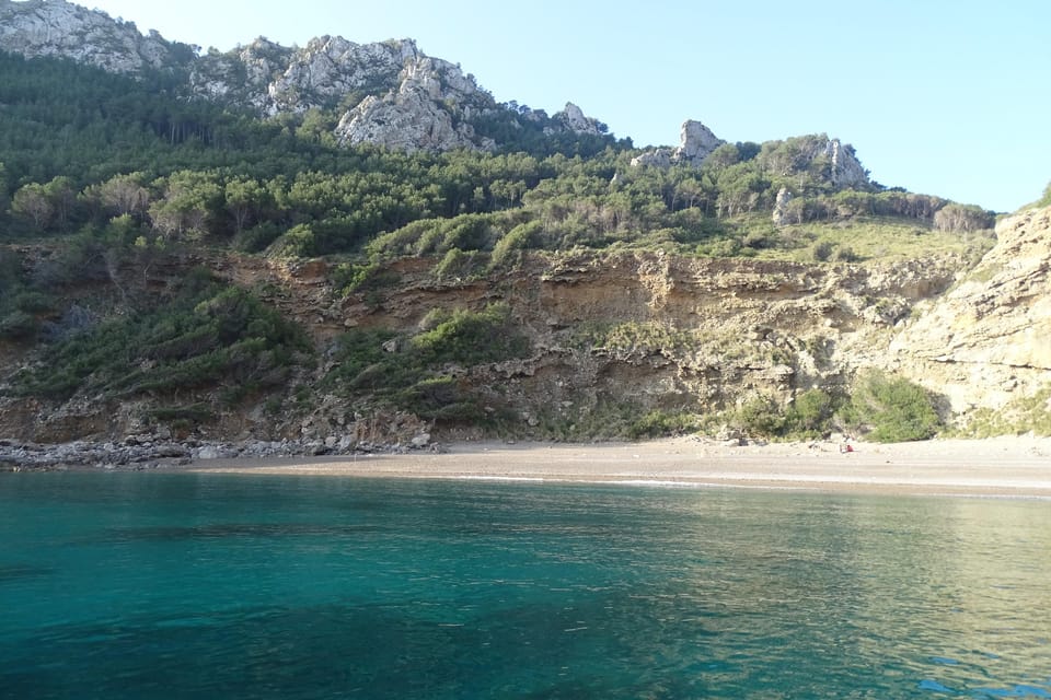 From Can Picafort: Dolphin Watching and Cave Boat Trip - Can Picafort departure: finding the right pier and getting moving