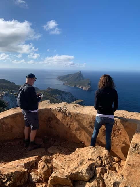 From Palma: Sierra de Tramuntana Hiking with small Picnic - From Palma into the Sierra: the easy start that matters
