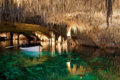 Full-Day Mallorca Caves Tour: Drach, Hams & Pearl Factory Visit - Majorica pearl factory stop in Manacor: short, but useful for context