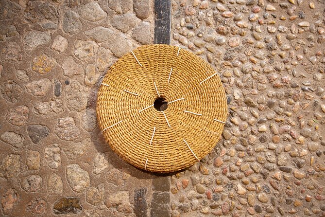 Guided Tasting Tour in 16th century House and Olive Oil Factory - The one-hour flow: what you’ll do from start to finish