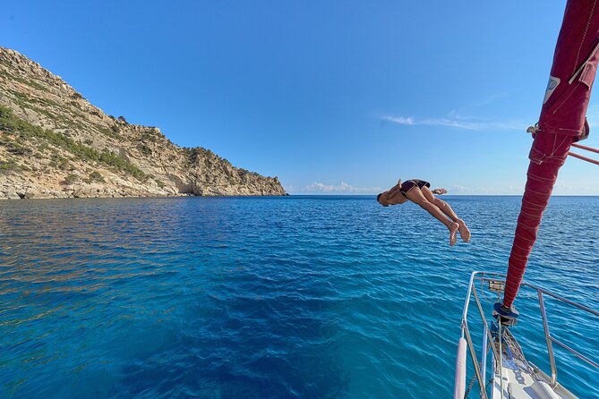 Half day on a private sailboat in Mallorca (port d'andratx) - Price and value: $483.94 per group plus a 250€ skipper fee