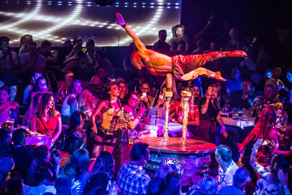 Magaluf: Pirates Reloaded Show Entry Ticket - Tips to get the best night: shoes, pacing, and choosing your tier