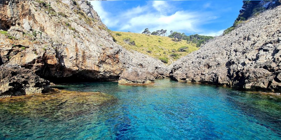 Mallorca Alcudia: Jack Sparrow Cave Jet Ski Tour - Starting at Alcudiajets: Training, Timing, and Two-Seater Turns