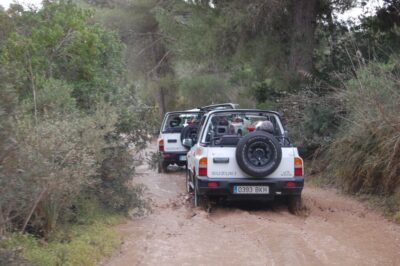 Mallorca: Beach and Mountain 4X4 Tour - What you need to drive the Vitaras Suzuki (manual) confidently
