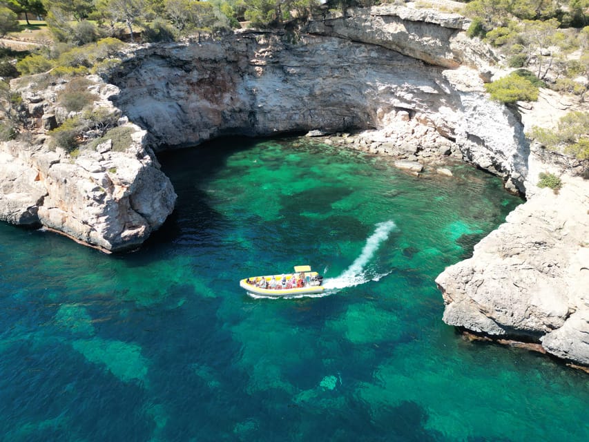 Mallorca: Caló des Moro and Cala Marmols Boat Tour - The Boat Ride Back to Cala Figuera: Final Views While You Wind Down