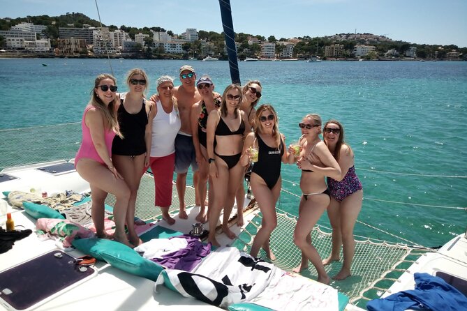 Mallorca Catamaran Small Group Cruise with Tapas 4-hours - Small-group cruise and comfort: who it suits best