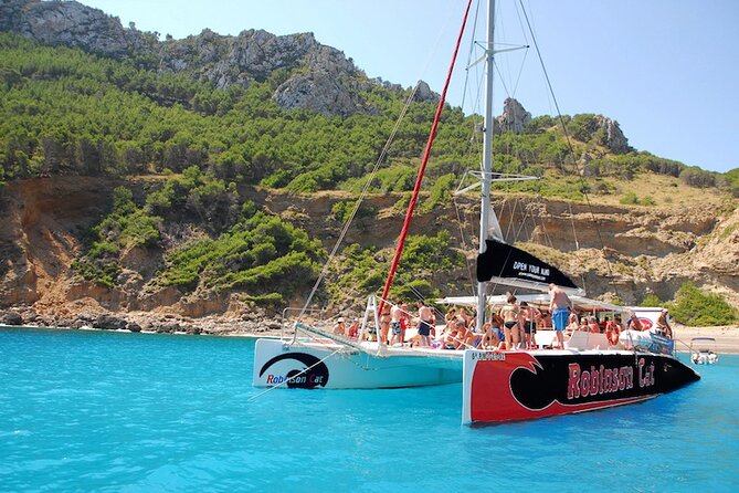 Mallorca Catamaran Tour in the Bay of Pollensa - Ses Caletes: a quick stop for crystal-clear water