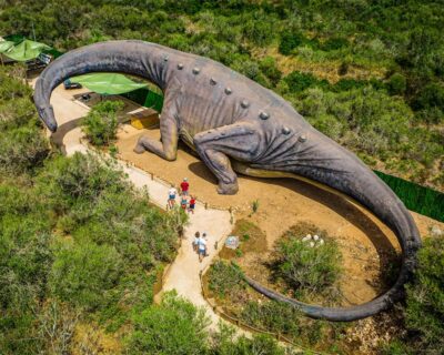 Mallorca: Dinosaurland and Caves of Hams Combined Ticket - Cuevas dels Hams: Three Zones Below Porto Cristo