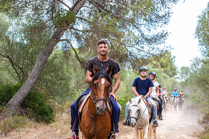 Mallorca Evening Tour: Horseback Riding, Dinner and Dance - Rancho Grande farm stop: plan time for animals beyond just the horses