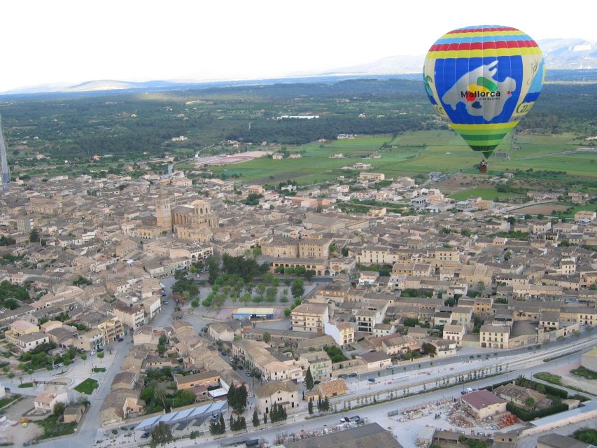 Mallorca: Hot Air Balloon Flight with Private Options - Watching the Balloon Inflate (and Helping If You Want)