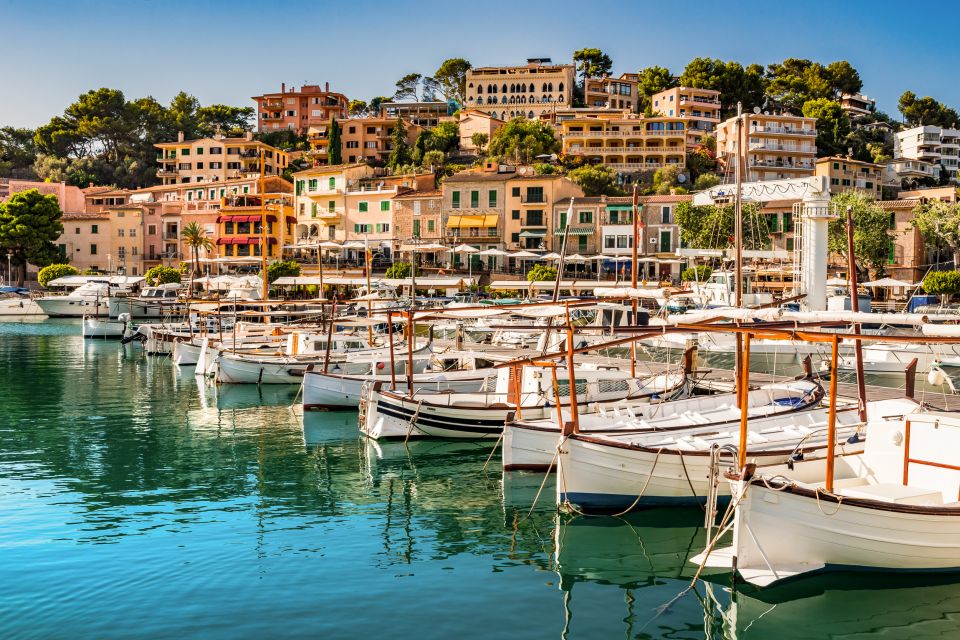 Mallorca: Island Trip by Train, Tramway, and Boat - Ticket pickup and station-hunting: keep it calm