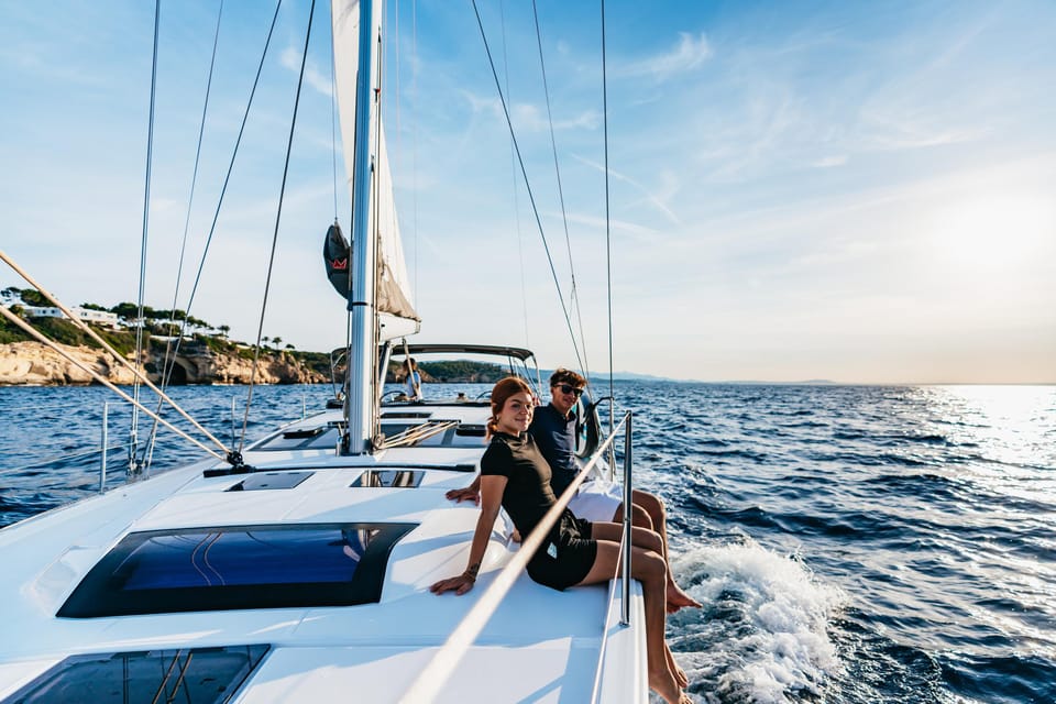 Mallorca: Midday or Sunset Sailing with Snacks and Open Bar - Palma Bay From the Right Angle: Midday vs Sunset Sailing