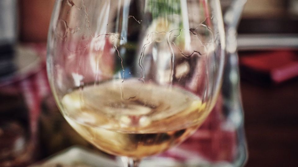 Mallorca: Private Wine Tour with Tasting and Picnic - Pickup, AC Minivan, and the Drive That Sets the Mood
