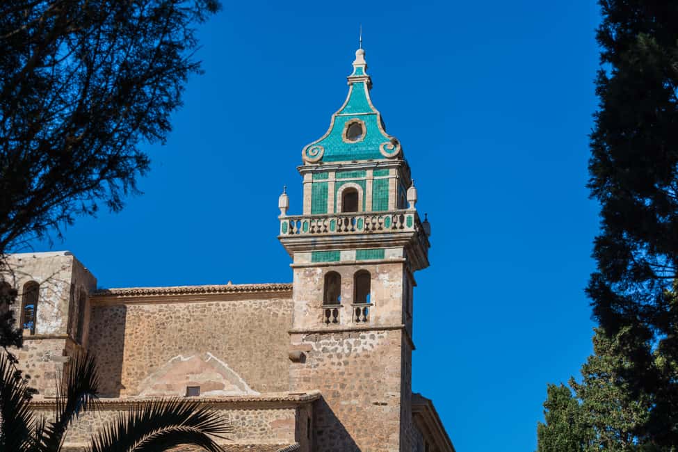 Mallorca: Valldemossa Half Day Tour - Valldemossa on Foot: Cobblestones, Stone Houses, and a Guided Focus