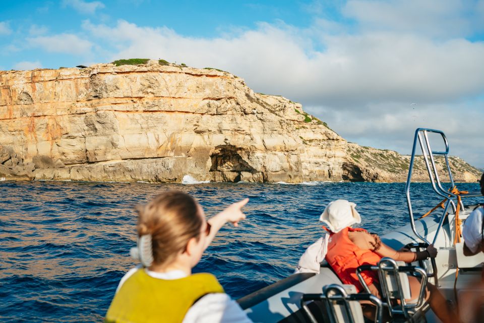 Palma Bay: 1-Hour Speedboat Adventure - The Swim Stop: Crystal Water and Cave/Snorkel Time