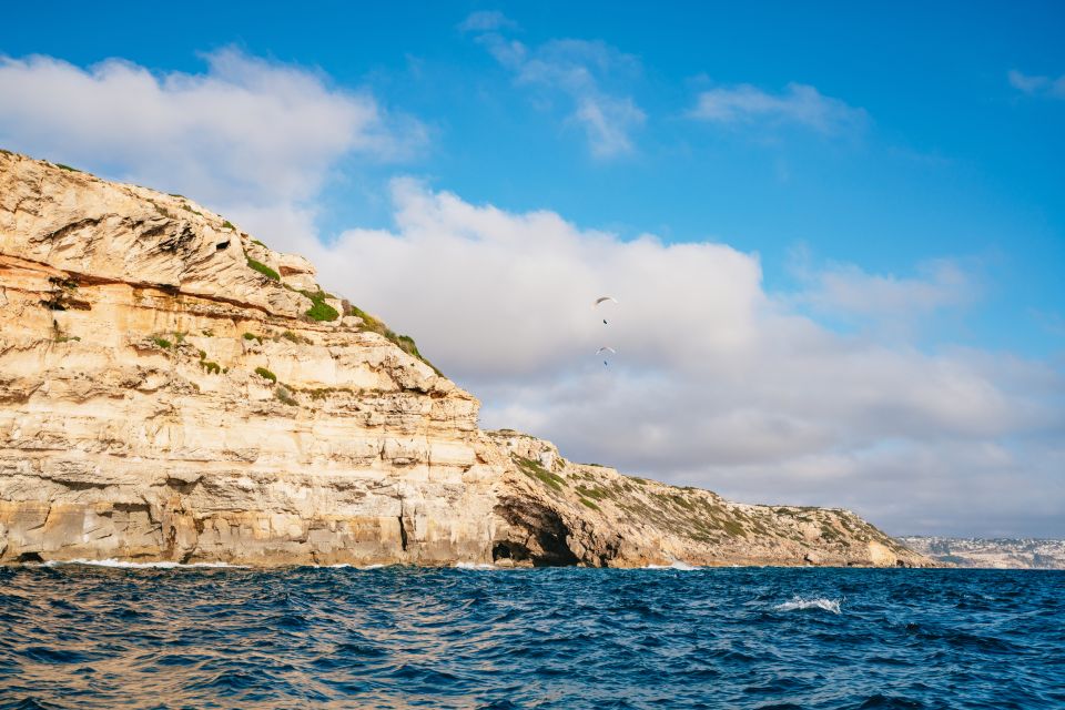 Palma Bay: 1-Hour Speedboat Adventure - Getting to Playa del Arenal and Boarding the Life & Sea Boat