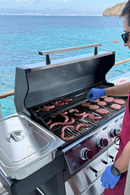 Palma Bay: Boat Tour with BBQ, Snorkelling, & Sunset Option - Things to watch for: timing, crowds, and non-pork limits