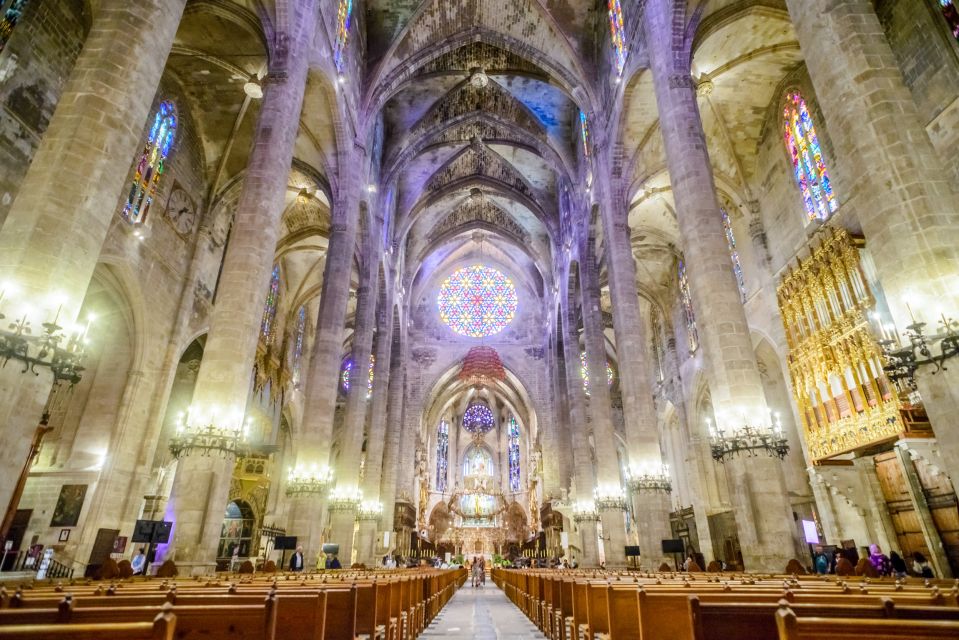Palma: Cathedral of Mallorca Skip-the-Line Entry Ticket - Miquel Barceló in the Santísimo Chapel