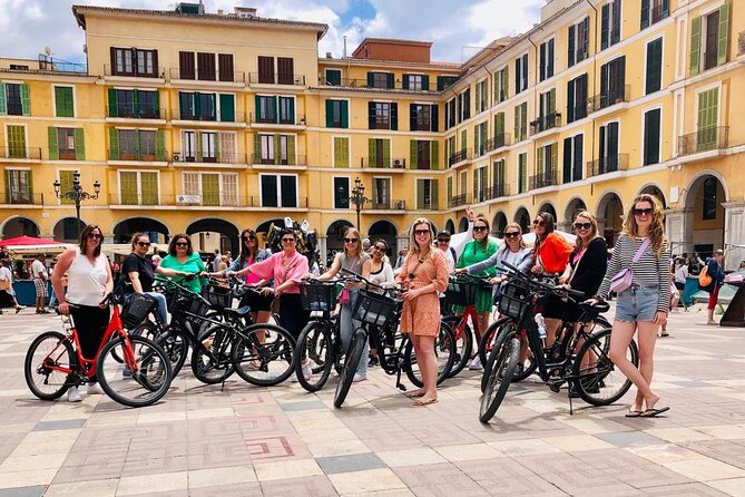 Palma de Mallorca Bike Tour with tapas - Passeig des Born: Old Platanero Trees and a Change of Mood