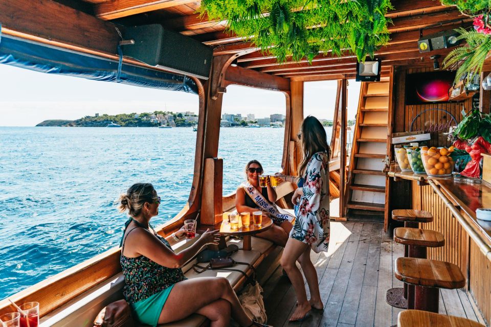 Palma de Mallorca: Daytime Boat Party with Live DJ - Price and value: is $45 a good deal for this kind of afternoon?