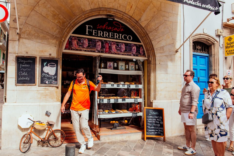 Palma de Mallorca: Foodie Walking Tour of the Old Town - The Convent Stop: Where Palma’s Sweets Have a 13th-Century Backstory