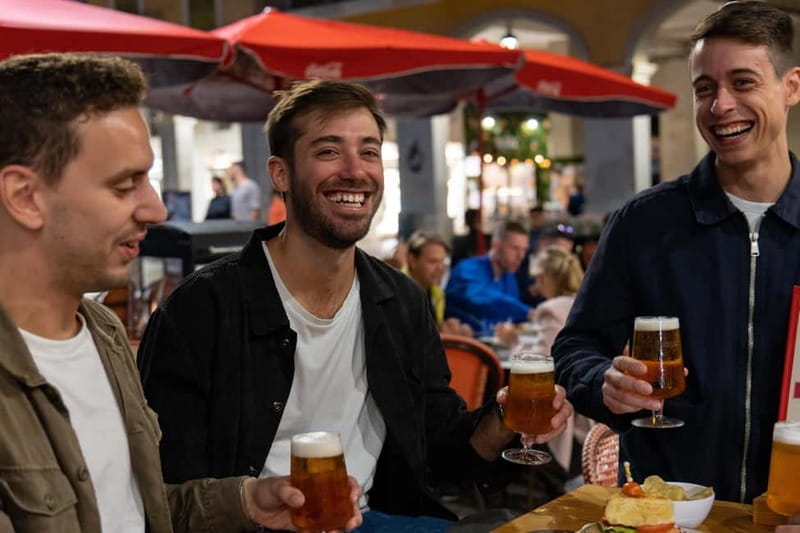 Palma de Mallorca: Gourmet Tapas and Wine Tour - Tapas and drinks: choices that fit different moods