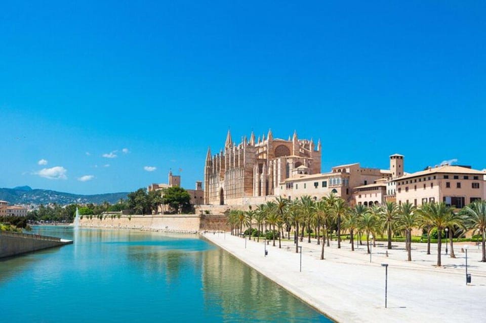 Palma de Mallorca : Must see Walking Tour With A Guide - Why a 2-hour private walk makes sense in Palma