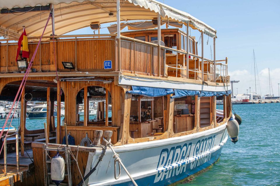 Palma de Mallorca: Palma Bay Boat Tour with Snorkeling - The swim-and-snorkel stop in Palma Bay: jump-in time and weather reality