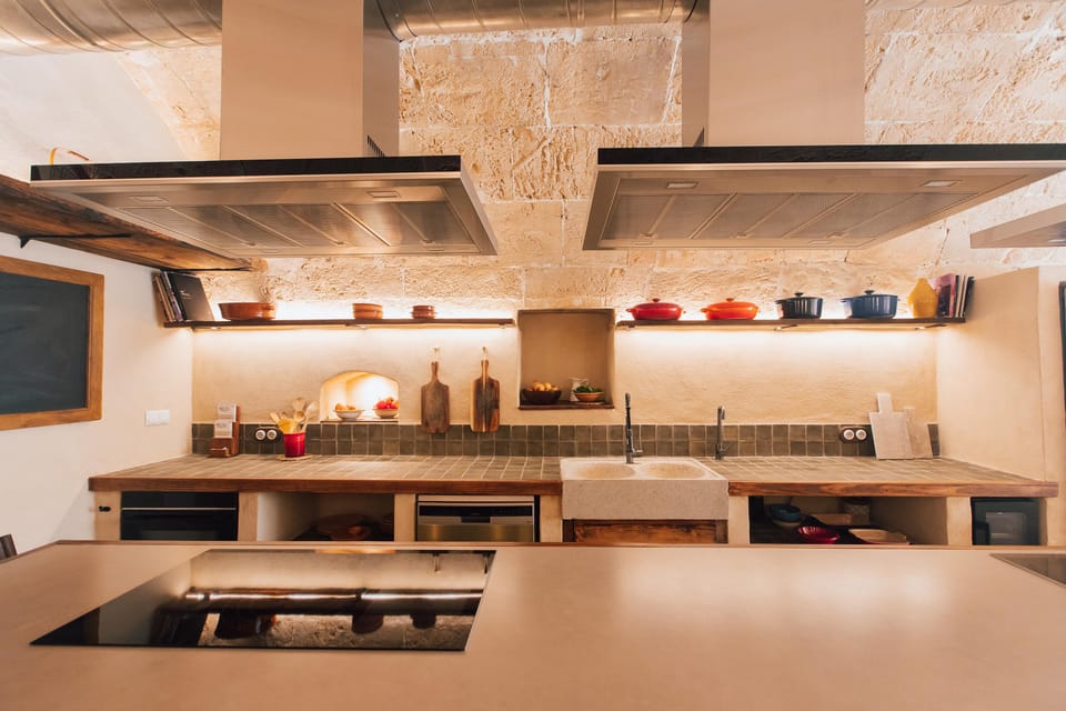 Palma de Mallorca: Spanish Cooking Experience - Getting there smoothly and enjoying Palma after