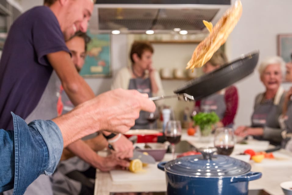 Palma de Mallorca: Spanish Cooking Experience - Paella in a hands-on way: seafood plus technique