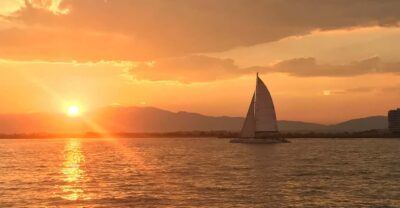 Palma de Mallorca: Sunset Sailing Catamaran Trip with Drink - The 90-Minute Plan: What the Catamaran Time Feels Like