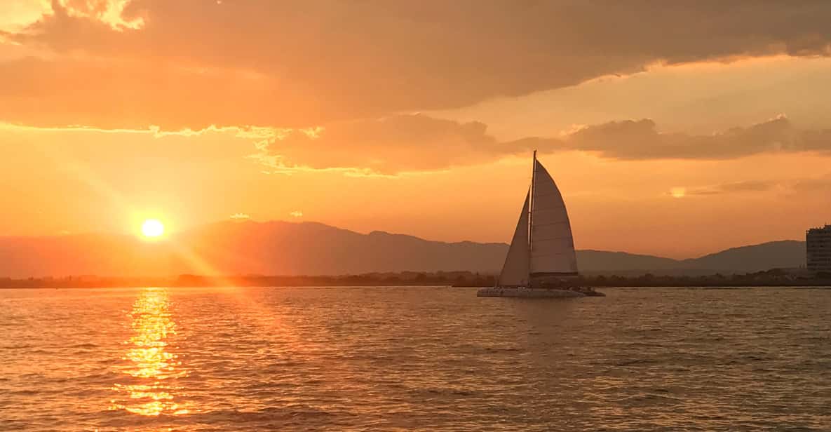 Palma de Mallorca: Sunset Sailing Catamaran Trip with Drink - The 90-Minute Plan: What the Catamaran Time Feels Like