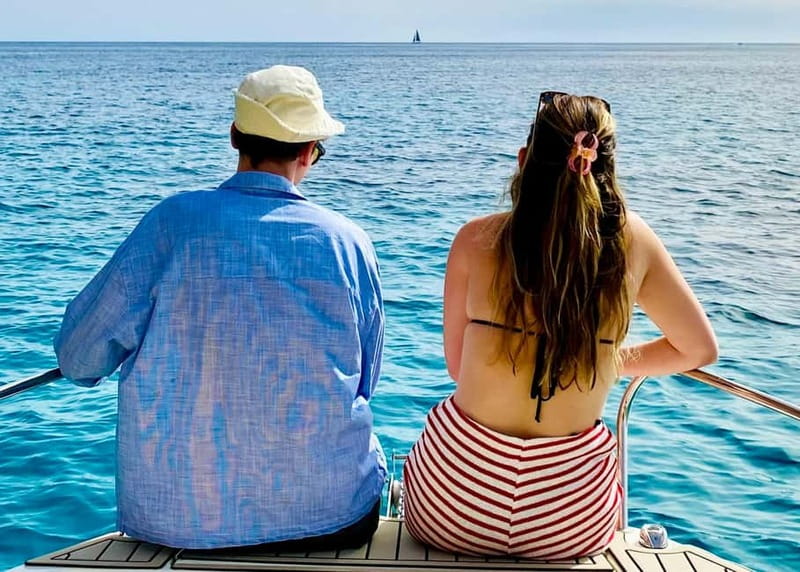 Palma: Private Boat Tour in Mallorca with Snorkel and Paddle - Starting at Club de Mar: getting on board fast