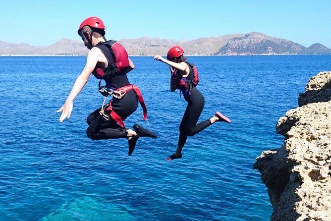Small-Group Cliff Jumping Experience in Mallorca - The 4-hour flow: pickup, base camp, jumps, and back again